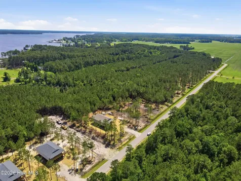 588 Vandemere Creek Drive Vandemere NC 28587