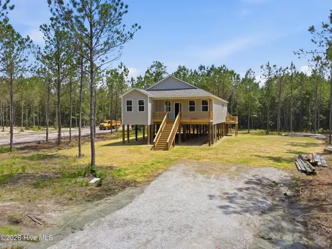 588 Vandemere Creek Drive Vandemere NC 28587