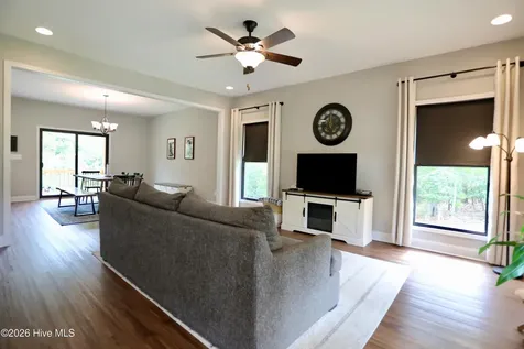 5 Birdie Court Jackson Springs NC 27281