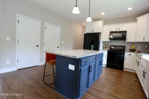 5 Birdie Court Jackson Springs NC 27281