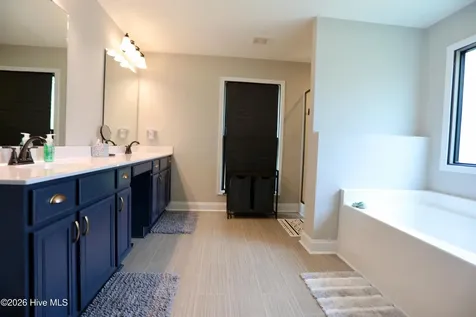 5 Birdie Court Jackson Springs NC 27281