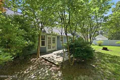 3411 Belmont Boulevard New Bern NC 28562