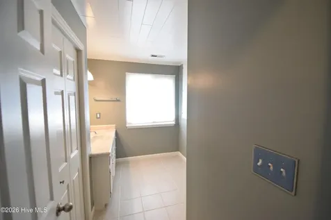 105 Captains Cove New Bern NC 28562