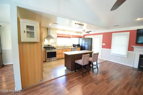 105 Captains Cove New Bern NC 28562