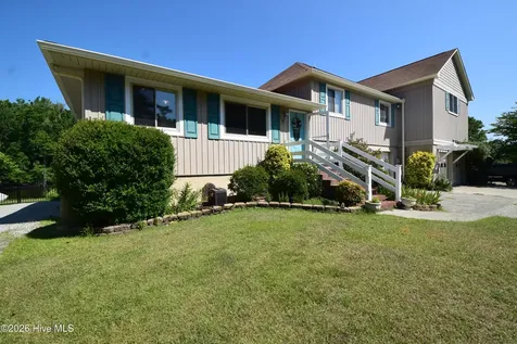 105 Captains Cove New Bern NC 28562