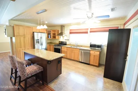 105 Captains Cove New Bern NC 28562