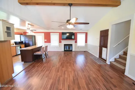 105 Captains Cove New Bern NC 28562