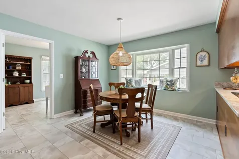 915 Chadwick Shores Drive Sneads Ferry NC 28460