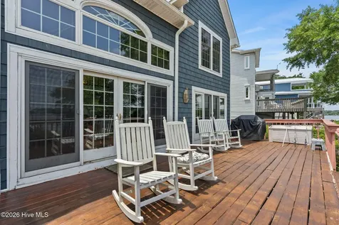 915 Chadwick Shores Drive Sneads Ferry NC 28460