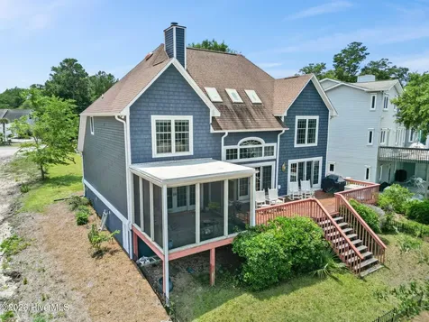 915 Chadwick Shores Drive Sneads Ferry NC 28460