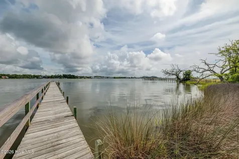 915 Chadwick Shores Drive Sneads Ferry NC 28460