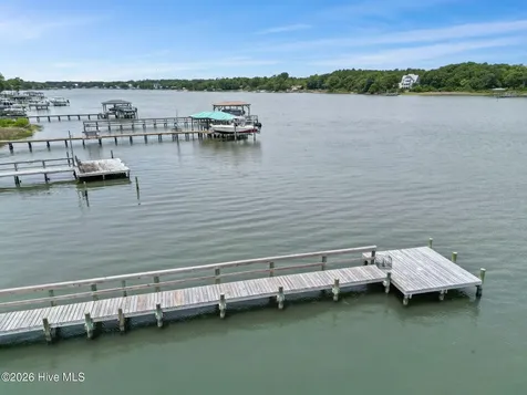 915 Chadwick Shores Drive Sneads Ferry NC 28460