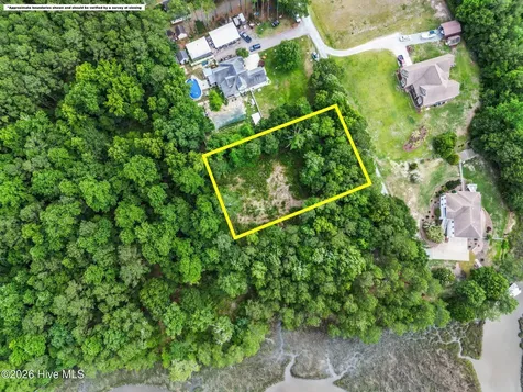 Lot 19 Oyster Point Lane Hampstead NC 28443