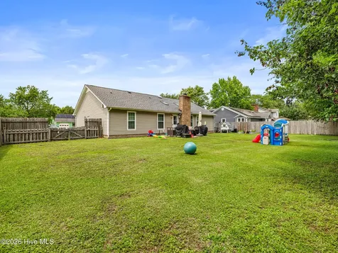 132 Stonemark Court Jacksonville NC 28540