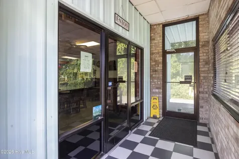 8039 River Road SE Southport NC 28461