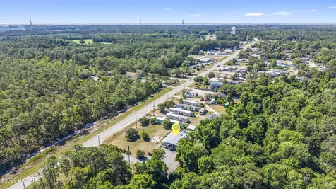 8039 River Road SE Southport NC 28461