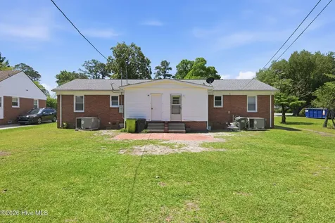 1714 Lucerne Way New Bern NC 28560