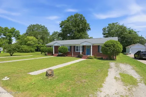 1714 Lucerne Way New Bern NC 28560