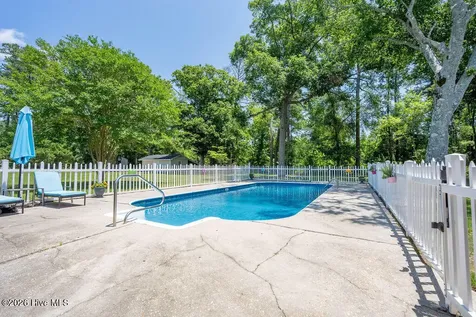 201 Glenwood Drive Elizabethtown NC 28337