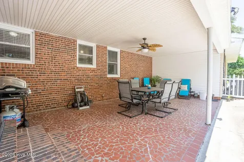 201 Glenwood Drive Elizabethtown NC 28337