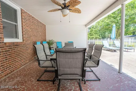 201 Glenwood Drive Elizabethtown NC 28337