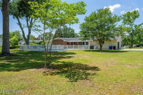 201 Glenwood Drive Elizabethtown NC 28337