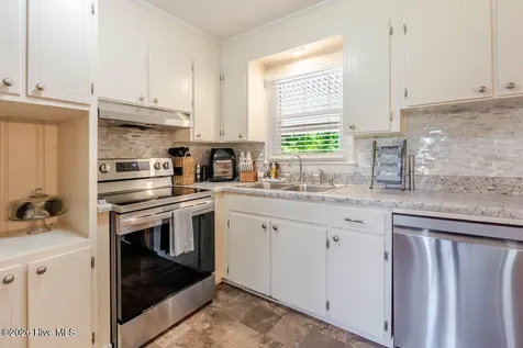 201 Glenwood Drive Elizabethtown NC 28337