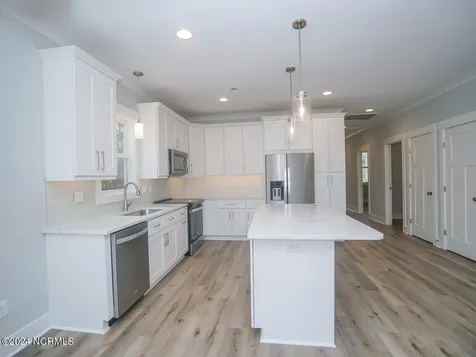 104 SE 6th Street Oak Island NC 28465