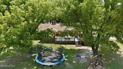 579 N Grimesland Bridge Road Washington NC 27889