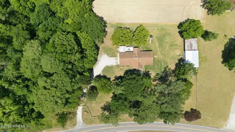 579 N Grimesland Bridge Road Washington NC 27889