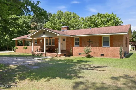 579 N Grimesland Bridge Road Washington NC 27889