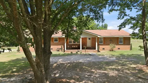 579 N Grimesland Bridge Road Washington NC 27889