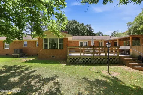 579 N Grimesland Bridge Road Washington NC 27889