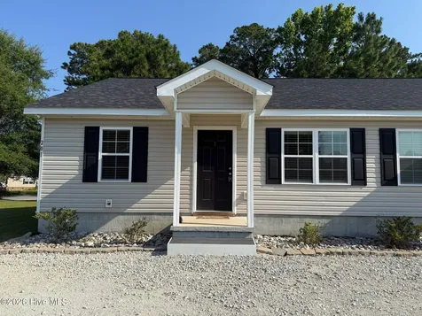 201 Fire Tower Road Richlands NC 28574