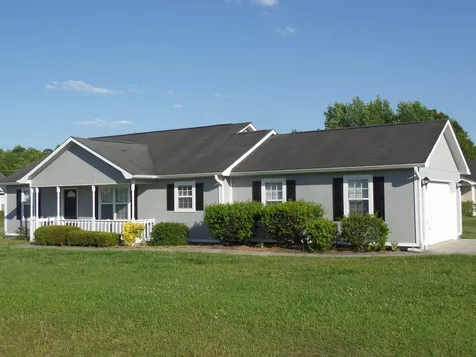 401 Sumrell Way Hubert NC 28539