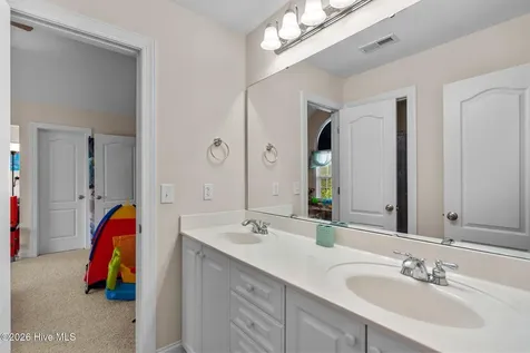 127 Headwaters Drive Hampstead NC 28443