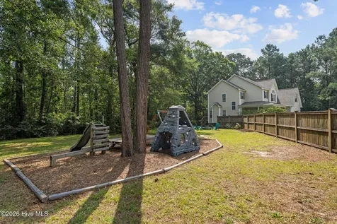 127 Headwaters Drive Hampstead NC 28443