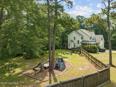 127 Headwaters Drive Hampstead NC 28443