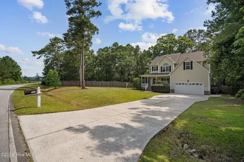 127 Headwaters Drive Hampstead NC 28443