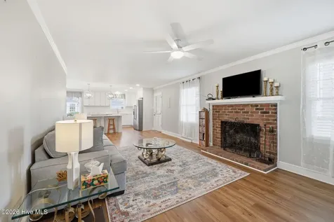 1205 W Highland Avenue Kinston NC 28501