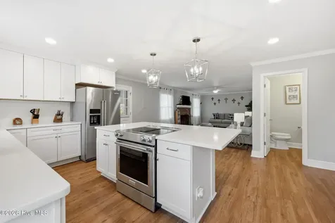 1205 W Highland Avenue Kinston NC 28501