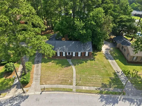 1205 W Highland Avenue Kinston NC 28501
