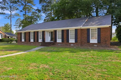 1205 W Highland Avenue Kinston NC 28501