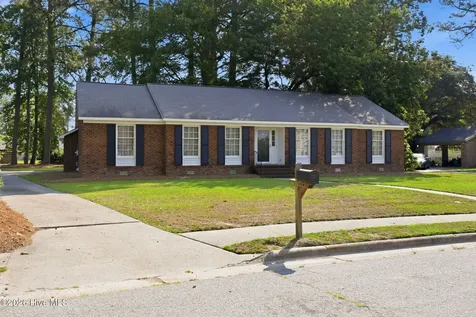 1205 W Highland Avenue Kinston NC 28501
