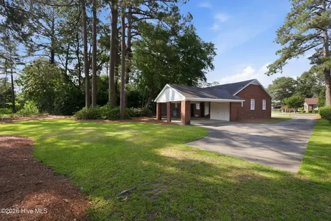1205 W Highland Avenue Kinston NC 28501