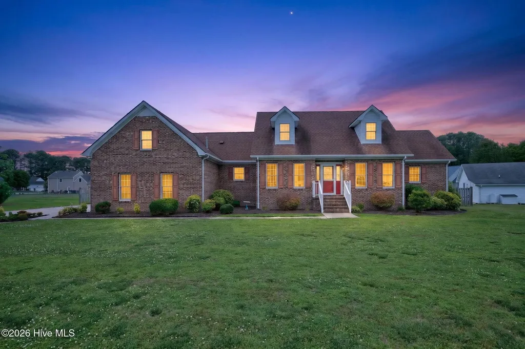 1017 Kris Drive Elizabeth City NC 27909
