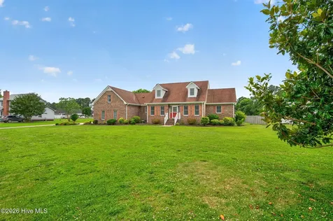1017 Kris Drive Elizabeth City NC 27909