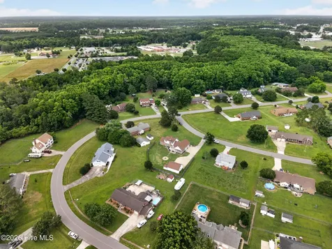 1017 Kris Drive Elizabeth City NC 27909