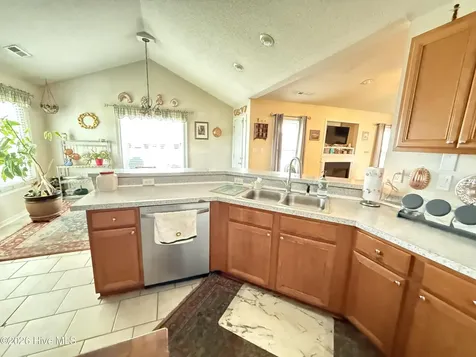 576 Ludford Road Elizabeth City NC 27909