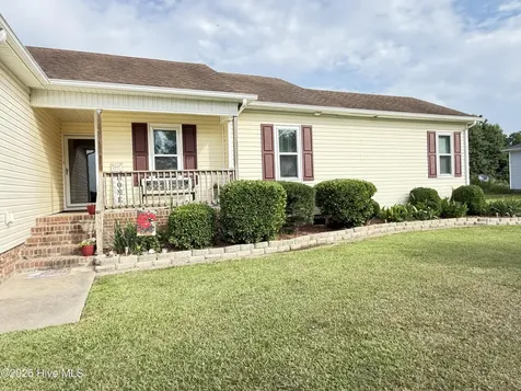 576 Ludford Road Elizabeth City NC 27909